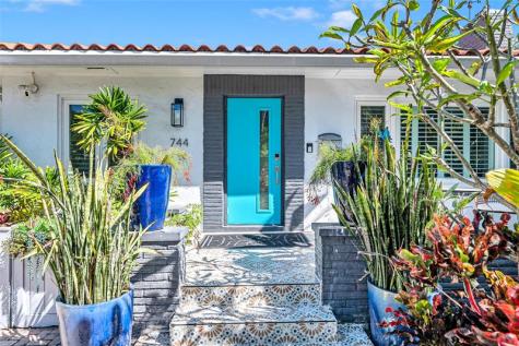 744 NE 18th Avenue Fort Lauderdale FL 33304