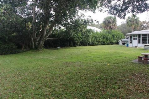 161 21ST Avenue Vero Beach FL 32962
