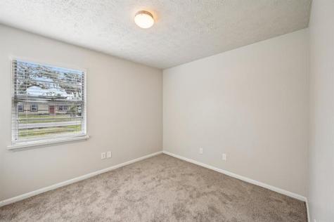 913 SE 8th Street Stuart FL 34994