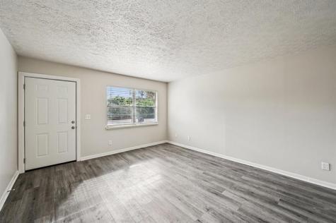 913 SE 8th Street Stuart FL 34994