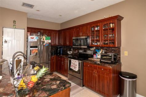 5103 Heron Court Coconut Creek FL 33073