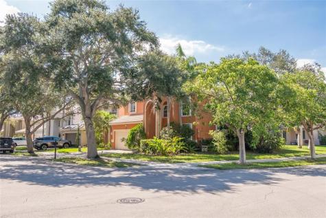 5103 Heron Court Coconut Creek FL 33073
