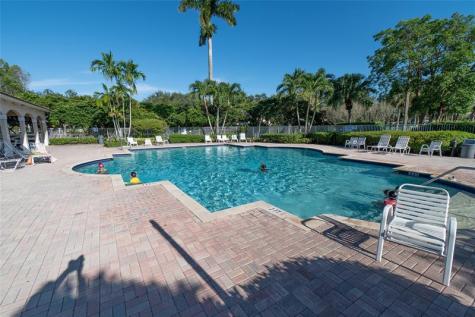 5103 Heron Court Coconut Creek FL 33073