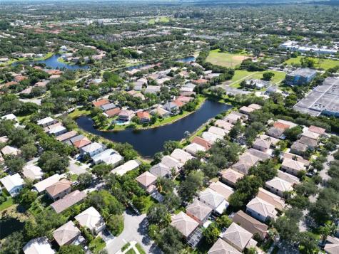 5103 Heron Court Coconut Creek FL 33073