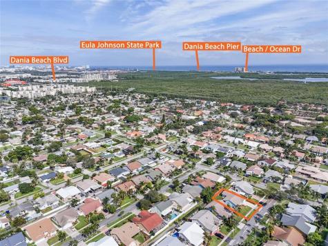 231 SE 9th Street Dania Beach FL 33004