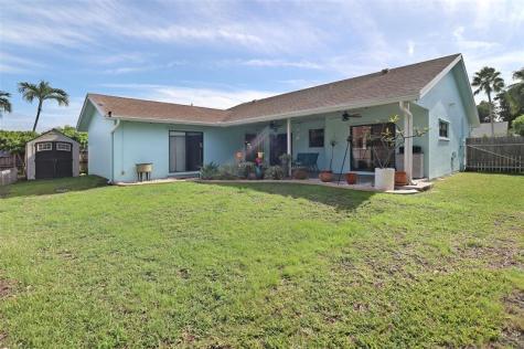 231 SE 9th Street Dania Beach FL 33004