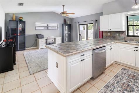 231 SE 9th Street Dania Beach FL 33004