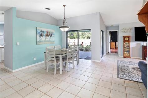 231 SE 9th Street Dania Beach FL 33004