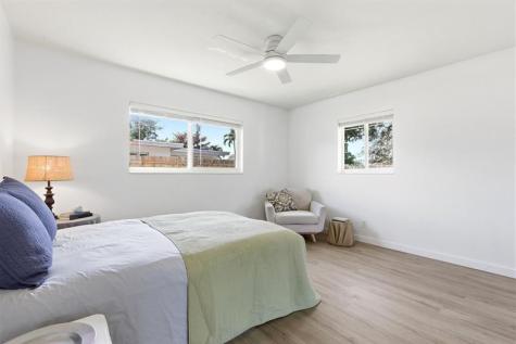861 NE 9th Avenue Pompano Beach FL 33060
