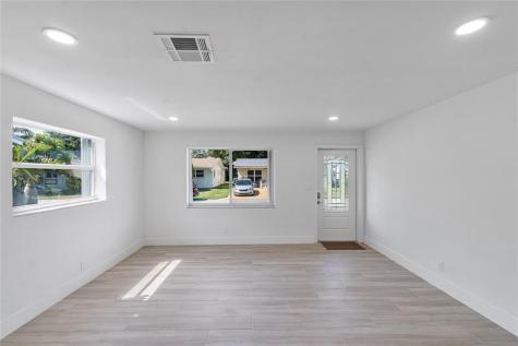 4918 NW 56th Court Tamarac FL 33319
