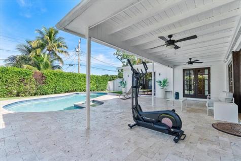 440 N Rainbow Drive Hollywood FL 33021