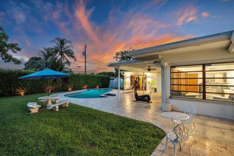 440 N Rainbow Drive Hollywood FL 33021