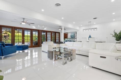440 N Rainbow Drive Hollywood FL 33021