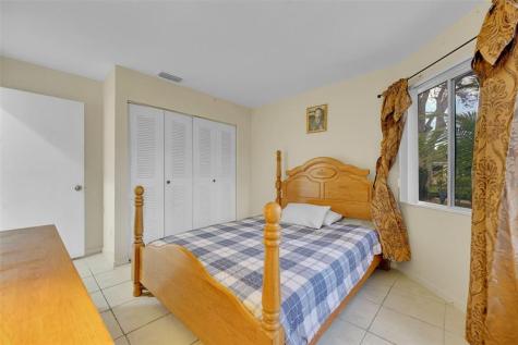 1219 Scioto Road North Lauderdale FL 33068