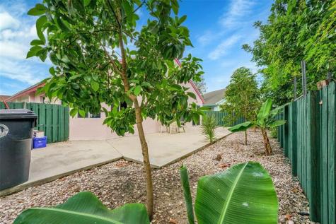1219 Scioto Road North Lauderdale FL 33068