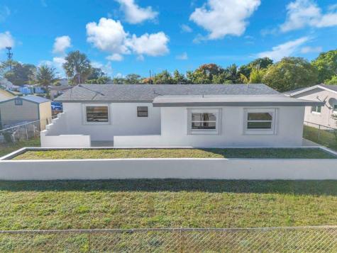 2210 NW 50th Avenue Lauderhill FL 33313