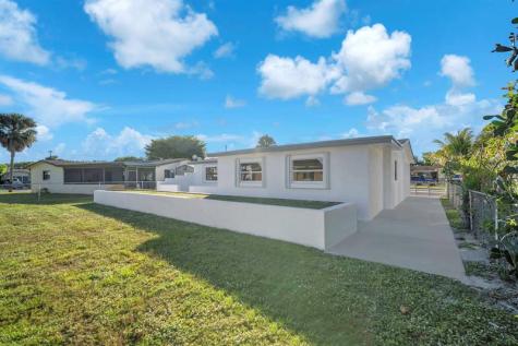 2210 NW 50th Avenue Lauderhill FL 33313
