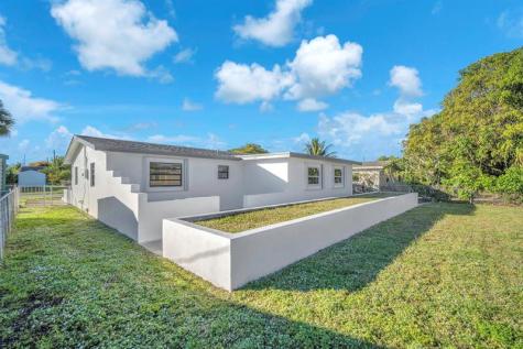 2210 NW 50th Avenue Lauderhill FL 33313