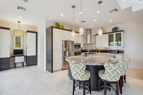 2461 SE 10th Street Pompano Beach FL 33062