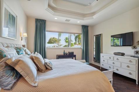 2461 SE 10th Street Pompano Beach FL 33062