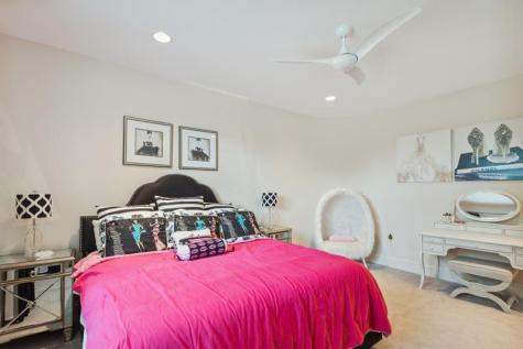 2461 SE 10th Street Pompano Beach FL 33062