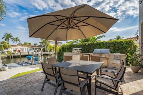 2461 SE 10th Street Pompano Beach FL 33062