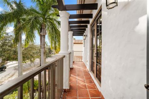 9527 Exbury Court Parkland FL 33076