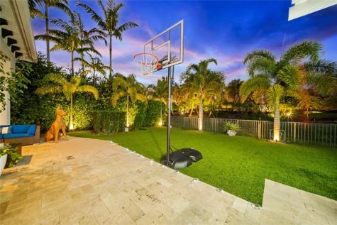 9527 Exbury Court Parkland FL 33076