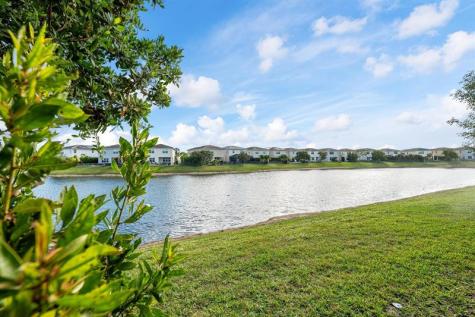 4164 Rosa Drive Deerfield Beach FL 33064