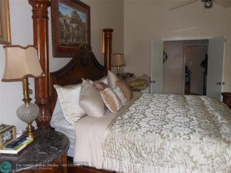 8706 NW 83rd Street Tamarac FL 33321