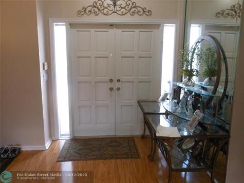 8706 NW 83rd Street Tamarac FL 33321