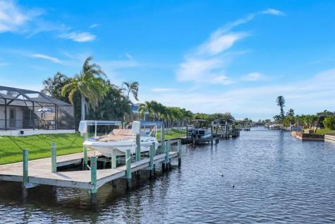 4328 SW 18th Avenue Cape Coral FL 33914