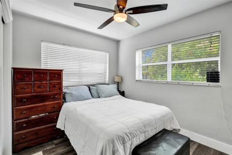 1036 NW 13th Street Fort Lauderdale FL 33311