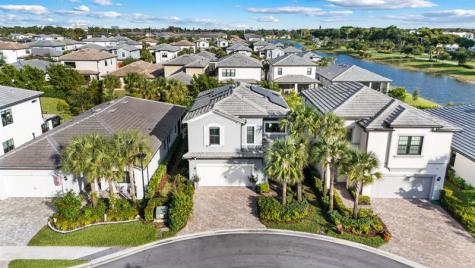 4458 Providence Way Oakland Park FL 33309