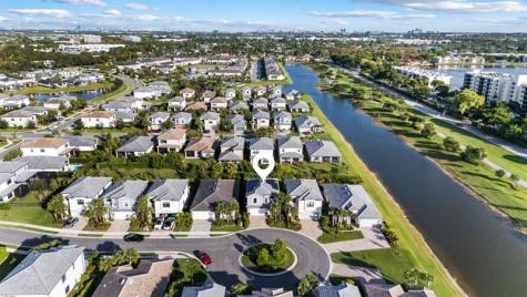 4458 Providence Way Oakland Park FL 33309