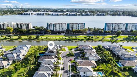 4458 Providence Way Oakland Park FL 33309