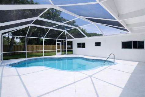 1715 York Court Fort Pierce FL 34982