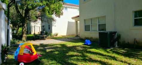 1888 NW 75th Way Hollywood FL 33024