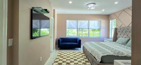 1888 NW 75th Way Hollywood FL 33024