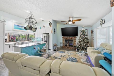 320 SW Majestic Terrace Port St Lucie FL 34984