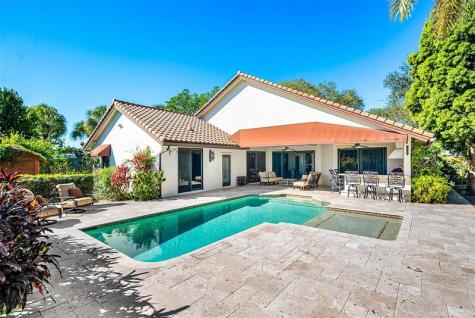 2455 Hampton Bridge Delray Beach FL 33445