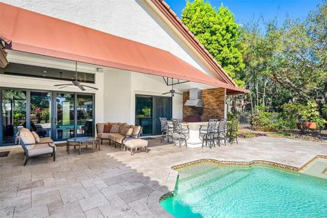 2455 Hampton Bridge Delray Beach FL 33445