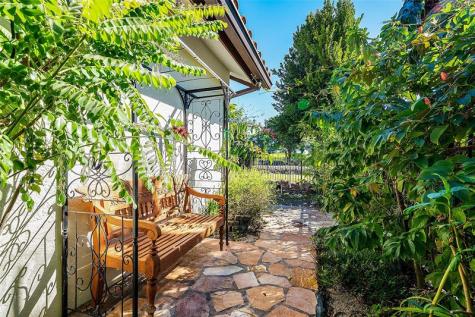 2455 Hampton Bridge Delray Beach FL 33445