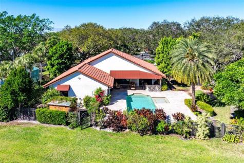 2455 Hampton Bridge Delray Beach FL 33445