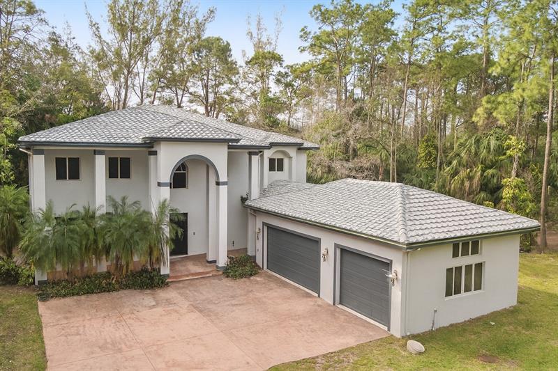 5889 NW 66th Avenue Parkland FL 33067