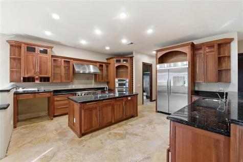 5889 NW 66th Avenue Parkland FL 33067