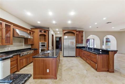 5889 NW 66th Avenue Parkland FL 33067