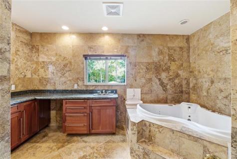 5889 NW 66th Avenue Parkland FL 33067