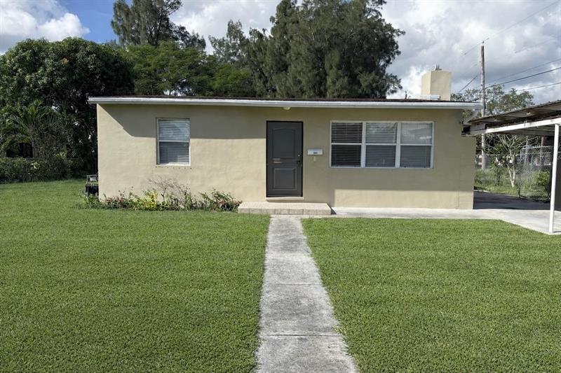 2000 Seminole Boulevard West Palm Beach FL 33409