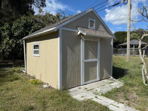 2000 Seminole Boulevard West Palm Beach FL 33409